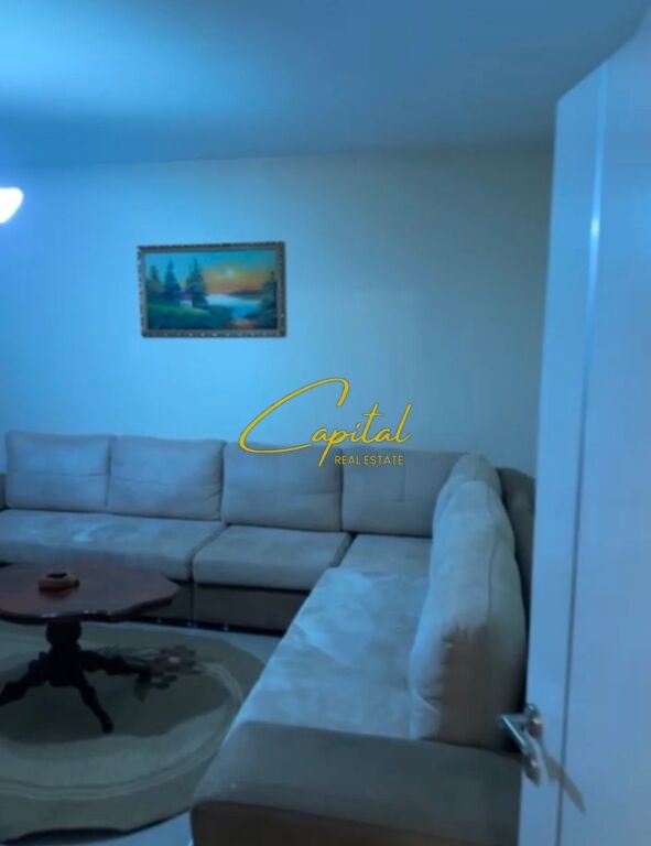 APARTAMENT ME QIRA 2+1 RRUGA E KAVAJES 55.000 LEKE