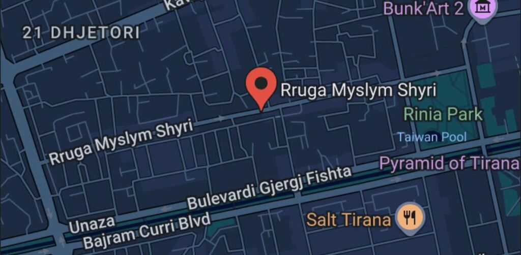 Shitet njesi biznesi buze rruge Myslym Shyri 690,000 €
