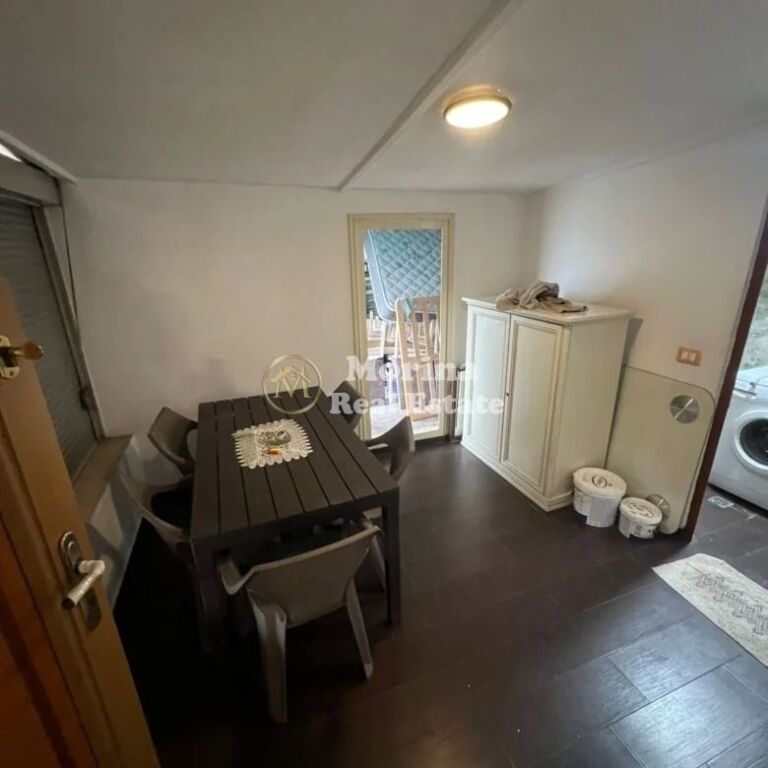 Affitto | Appartamento 3 + 1 | 21 Dicembre | 600 €/mese