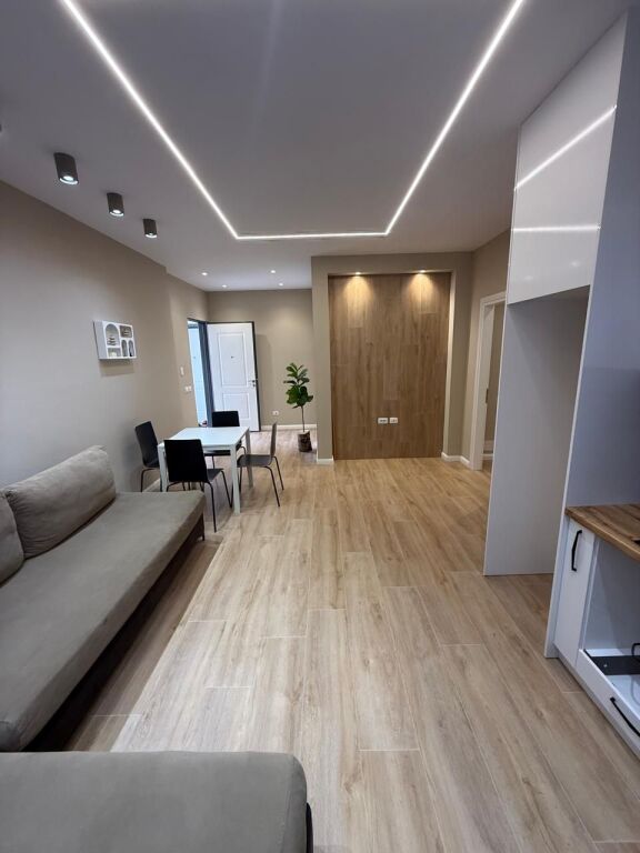 ❗️Shitet apartament 2+1 – Vlorë pranë Shkollës Industriale.