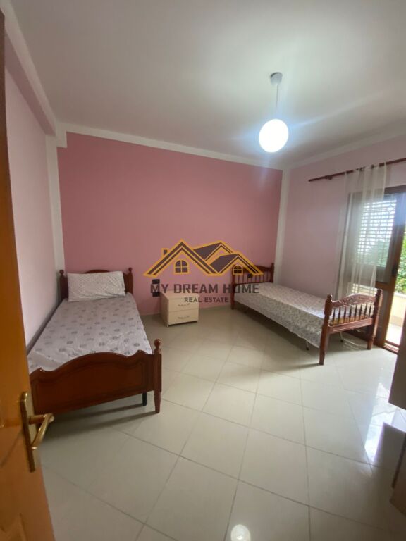 BUSINESS PREMISES FOR RENT (PRIVATE HOUSE 3+1)