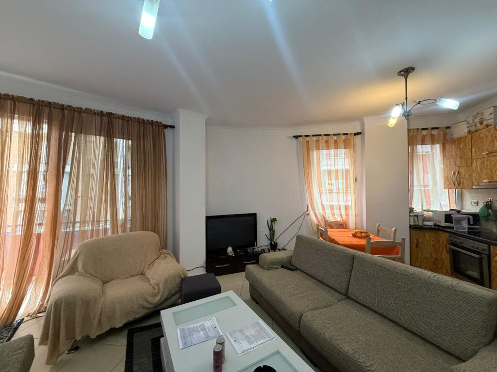Qera, Apartament 2+1+2Bllk, Fresku, Tirane