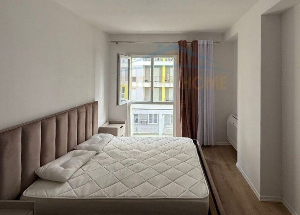 Affitto, Appartamento 2+1+Posto auto, Univers City, Tirane