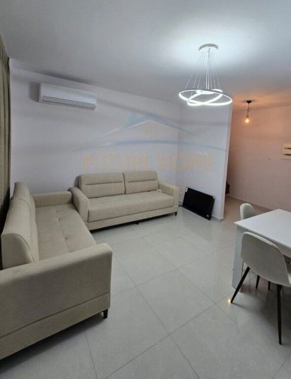 Affitto, Appartamento 2+1+2, Ali Demi, Tirana.