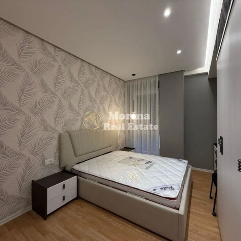 Rent | Apartment 2 + 1 | Center | 1200 €/month