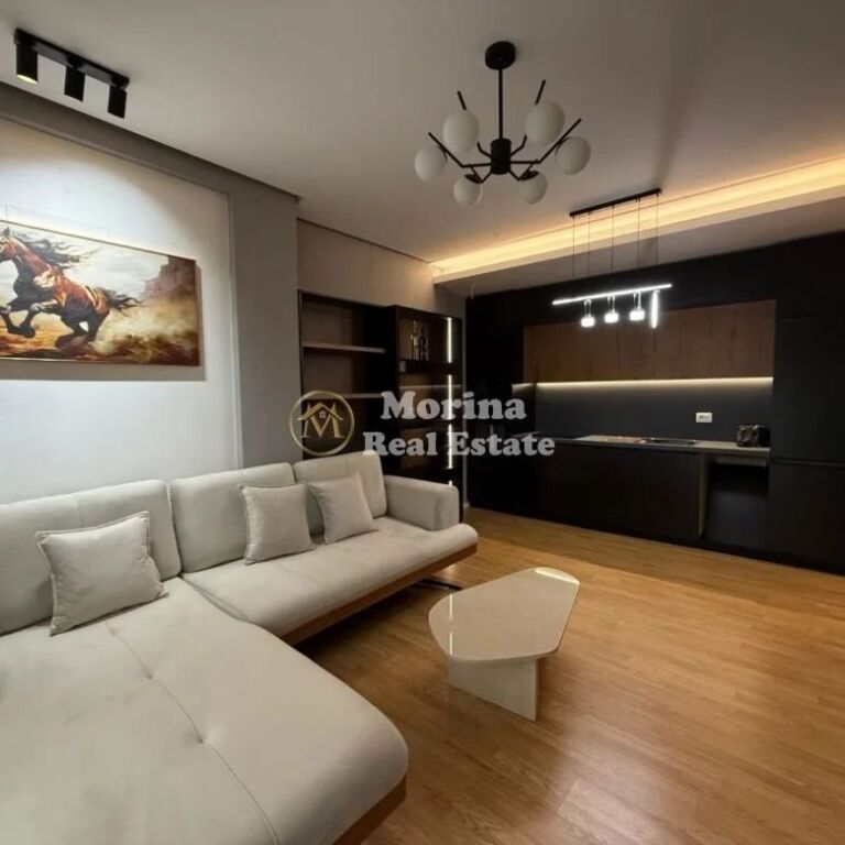 Rent | Apartment 2 + 1 | Center | 1200 €/month