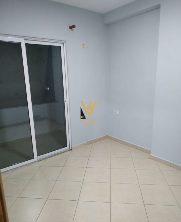 APPARTAMENTO 2+1 IN AFFITTO IN VIA RIZA CEROVA 55.000 LEKE
