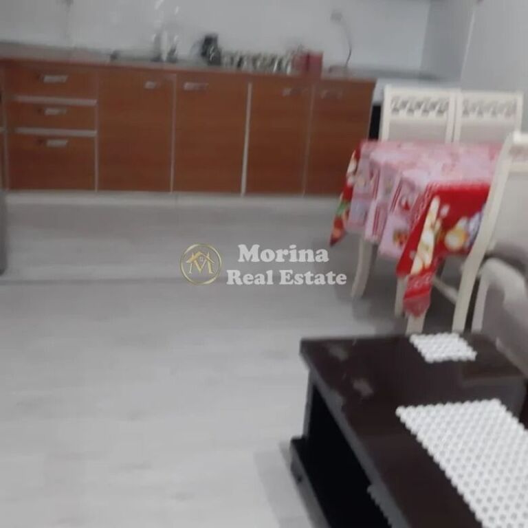 Affitto | Casa privata 2 + 1 | Ospedale Americano 2 | 500 €/mese