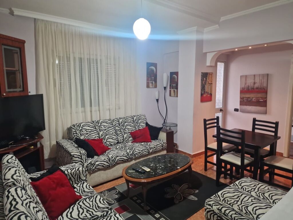 2+1,furnished Dritan Hoxha street, Laprake, 500 euros