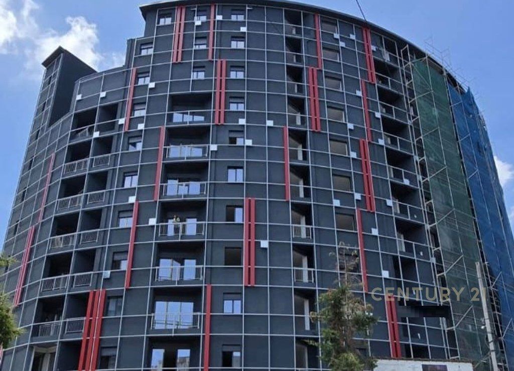 Jepet me qira apartament 2+1 ne zonen e Don Boskos!