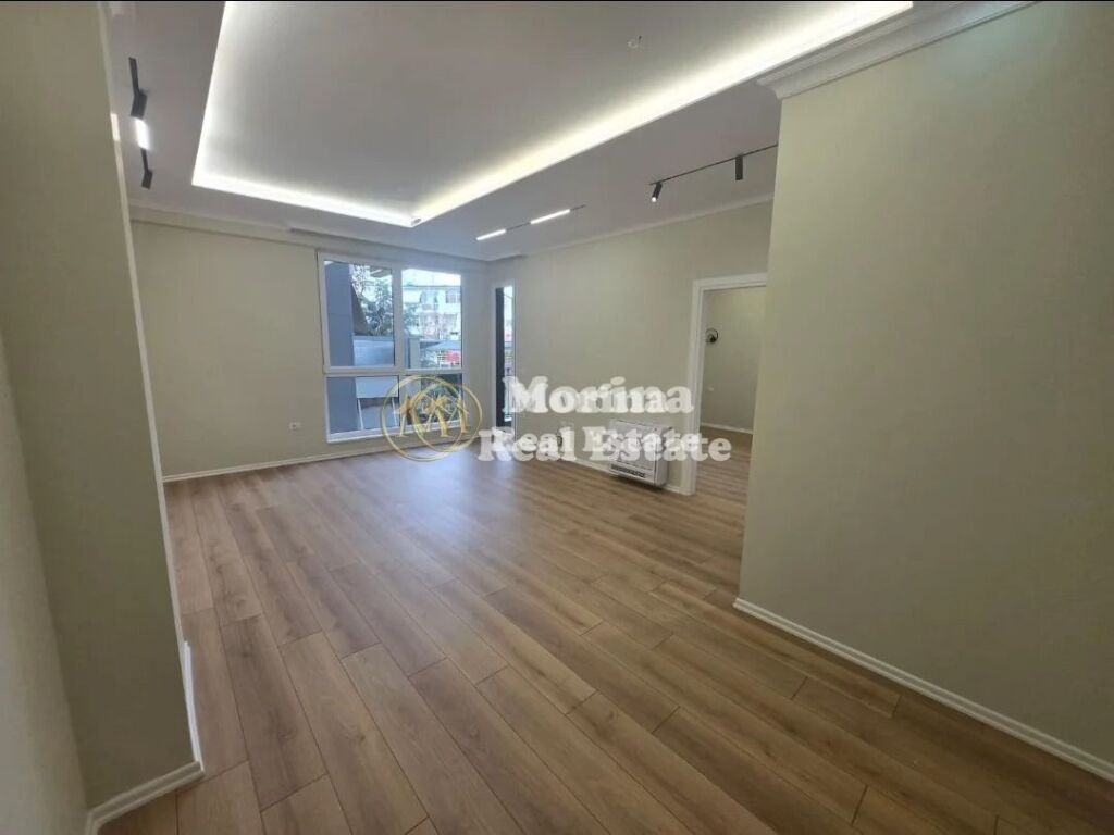 Affitto | Locale Commerciale | Comune di Parigi | 700 €/mese