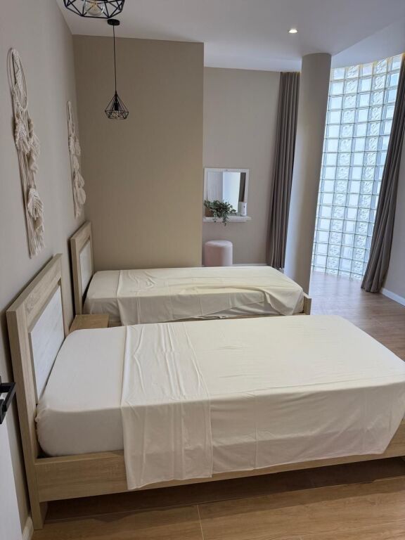 ❗️Shitet apartament 2+1 – Vlorë pranë Shkollës Industriale.