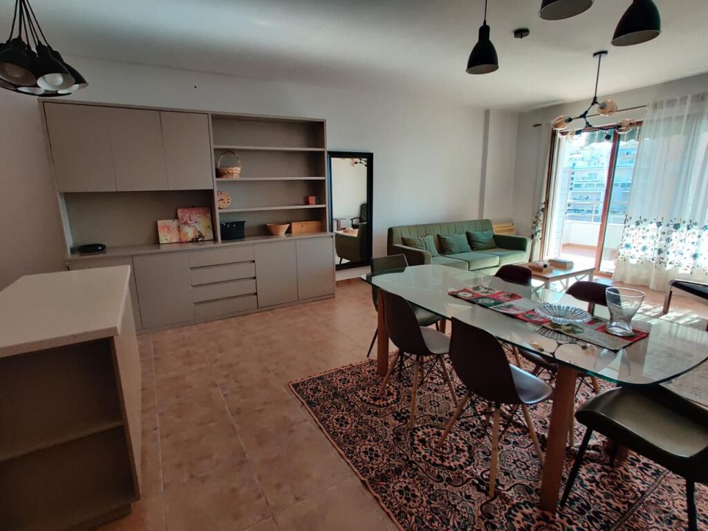 APARTAMENT 2+1 , TE RRUGA E KAVAJËS ‼️