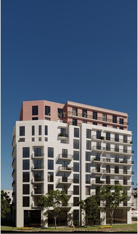 APARTAMENT 2+1 NE SHITJE PRANE BRRYLIT &amp; Xhamllikut ‼️