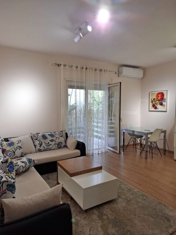 2+1 Apartment near the Zoo!