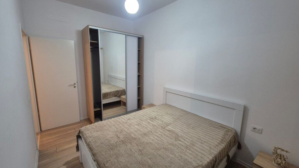 Apartament 2+1 me qera ne Ali Dem tek Mangalemi