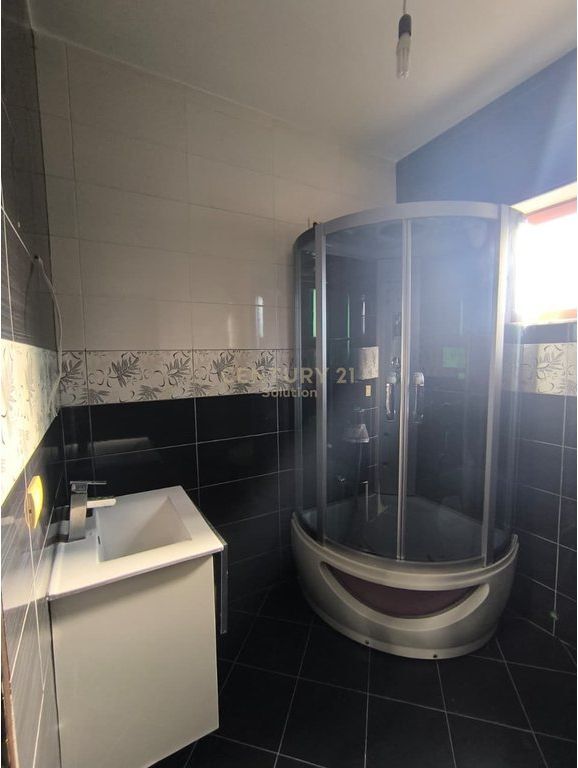 APARTAMENT ME QIRA NE MISTO MAME