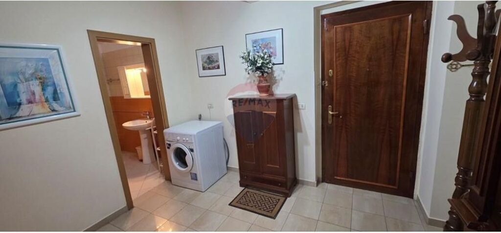 FOR RENT FURNISHED 1+1 APARTMENT BLOCK