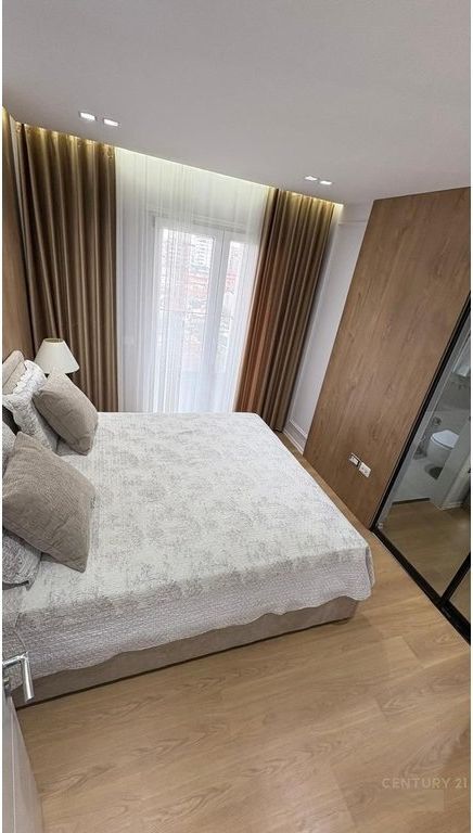 APARTAMENT 2+1+2 ME QERA TE RRUGA JORDAN MISJA