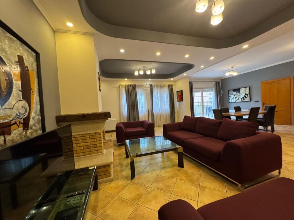 SUPER APPARTAMENTO 3+1 in AFFITTO, Ultima fermata della nuova TR