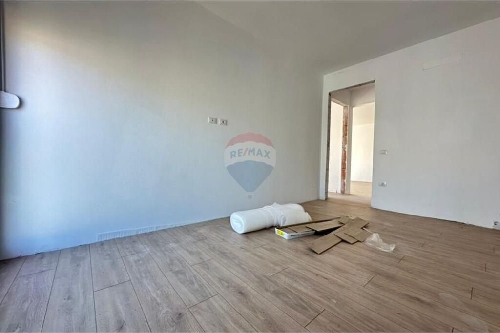 Shitet Apartament 2+1 Don Bosko