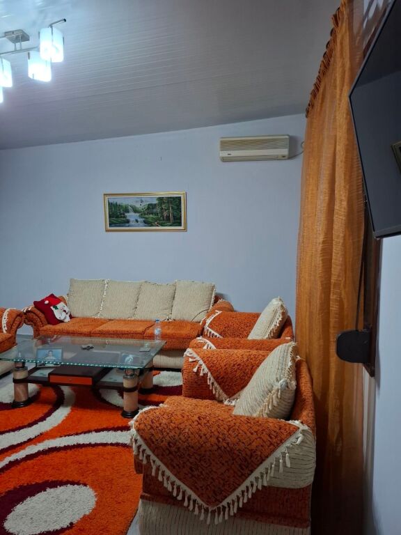 Land with house for sale in Divjakë