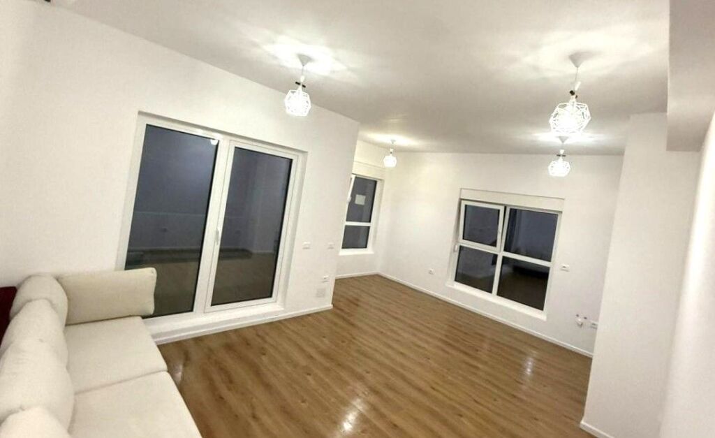 Zyre Me Qera Ne Ali Dem (ID BZ2803) Tirane