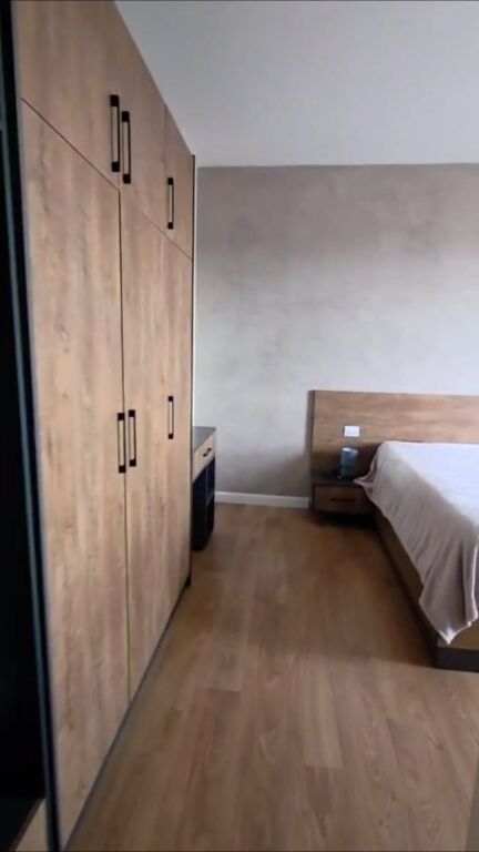 🏡 DUPLEX MODERN ME SUPER PAMJE + 2 POSTE 🅿️  📍Rruga e BARRIKADAVE