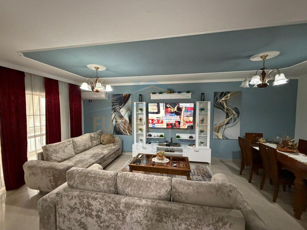 Shitet, Apartament 2+1+2, Vasil Shanto, Tiranë