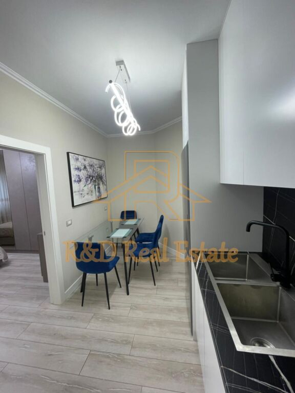 Apartament me qira – Rruga e Kosovareve, pallat i ri