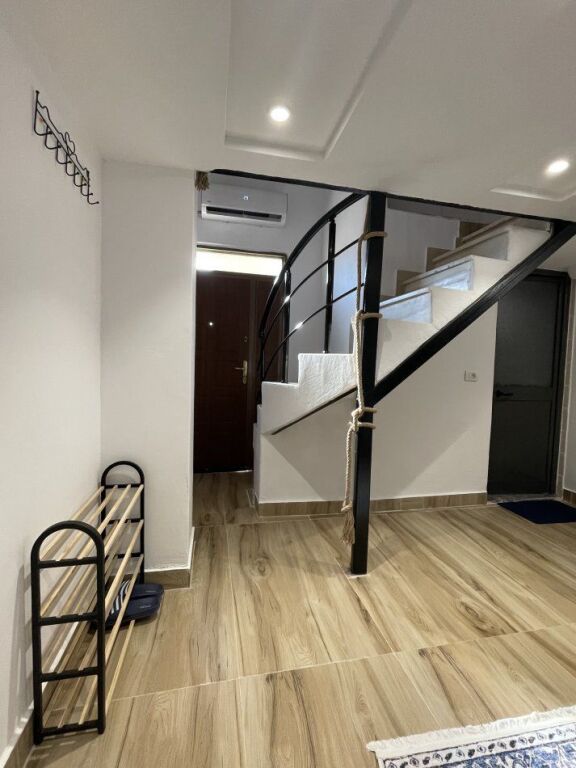 Duplex (studio apartment) for rent on Durrsi Street!