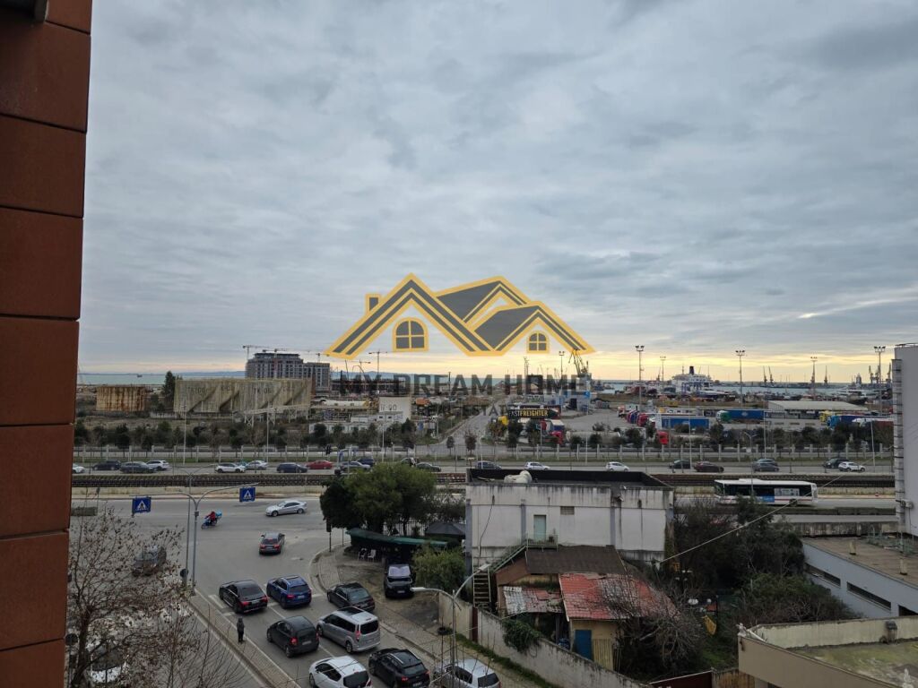 Apartment 1+1 for rent at ukd