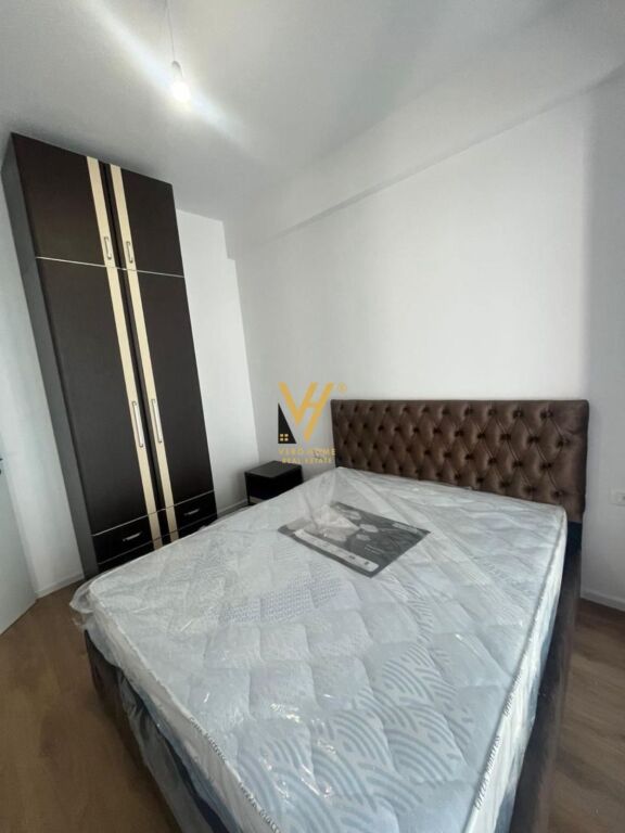 JEPET APARTAMENT 1+1+BLK ME QIRA TE KADIU, ALI DEMI 40.000 LEKE