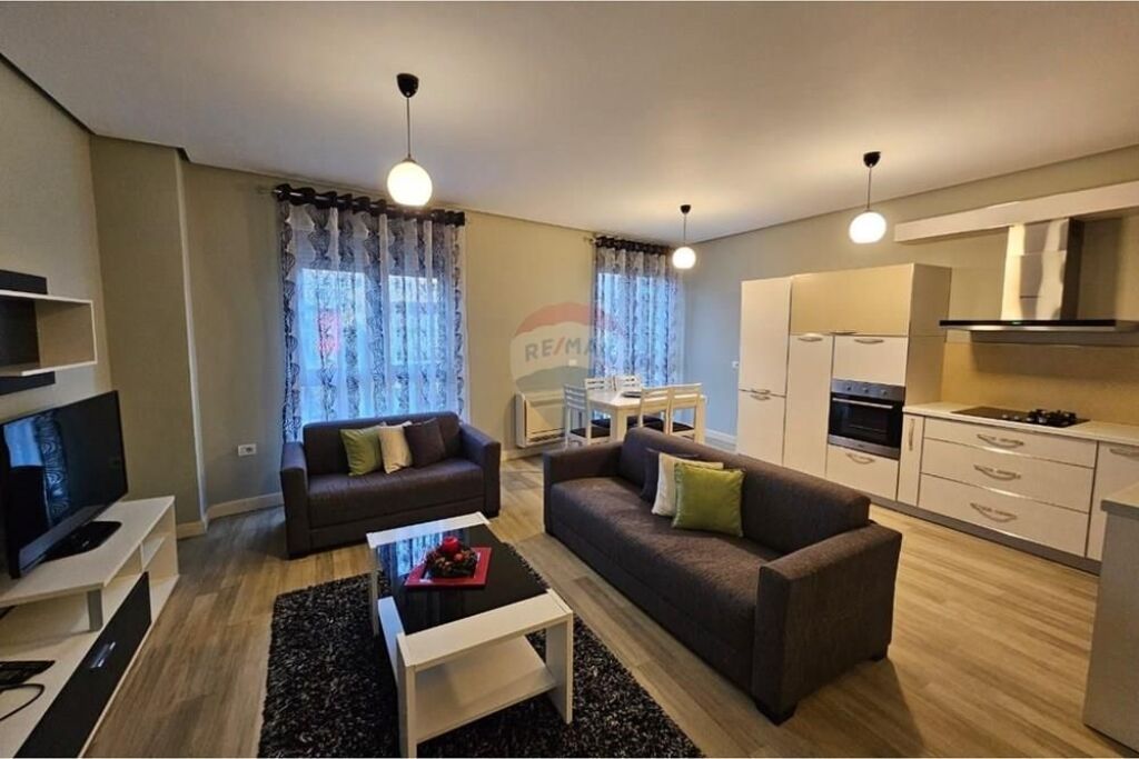 Apartament 2+1 per qira tek Rruga e Kavajes