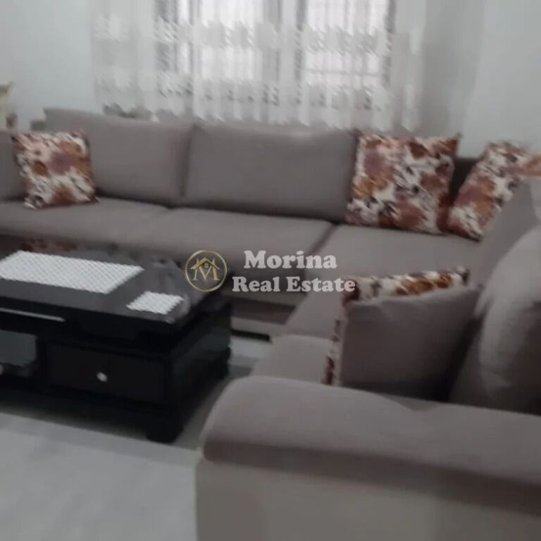 Affitto | Casa privata 2 + 1 | Ospedale Americano 2 | 500 €/mese