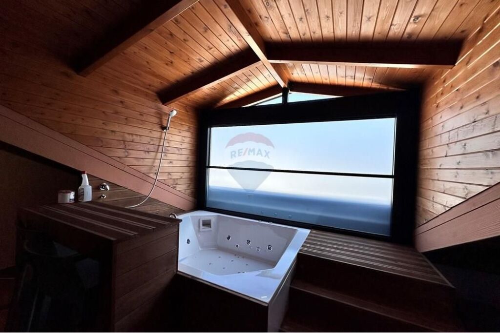 Villa al Complesso Kolombo in affitto