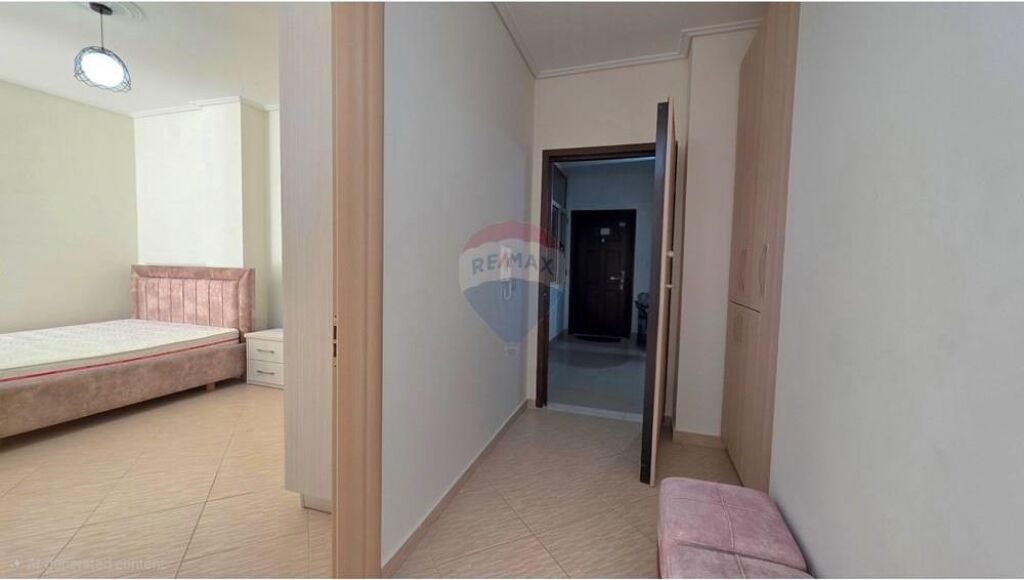 🏖️ Apartment 1+1 for sale– Lungo Mare, Vlorë