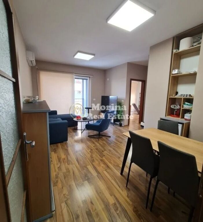Affitto | Locale Commerciale | 21 Dicembre | 1650 €/mese