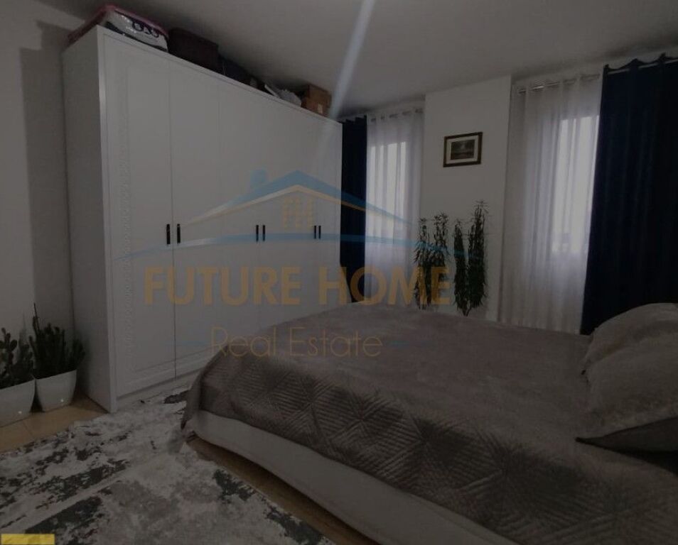 Shitet, Apartament 1+1, Kamez