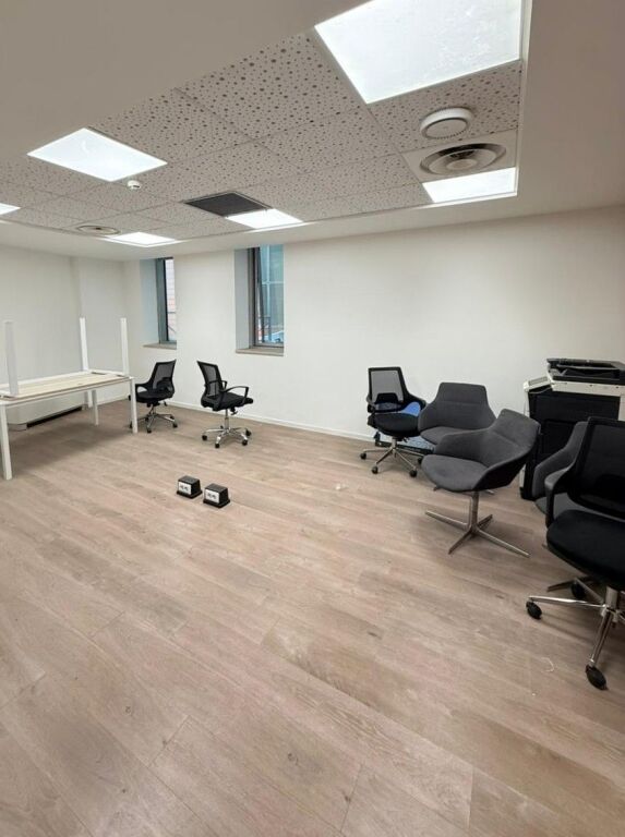 📌 LOCALE UFFICIO IN AFFITTO – ETC, CENTRO TIRANA