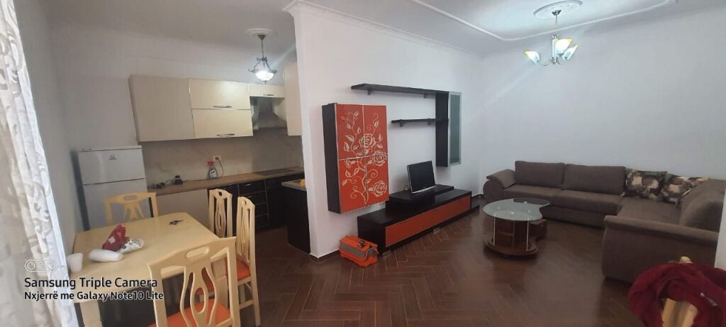 In affitto 2+1+1 ASTIR 400 mila leke