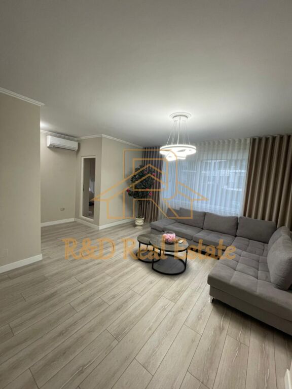 Apartament me qira – Rruga e Kosovareve, pallat i ri