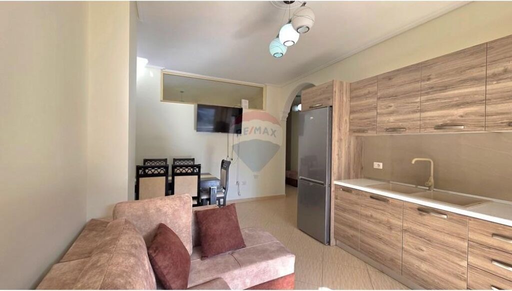 🏖️ Apartment 1+1 for sale– Lungo Mare, Vlorë