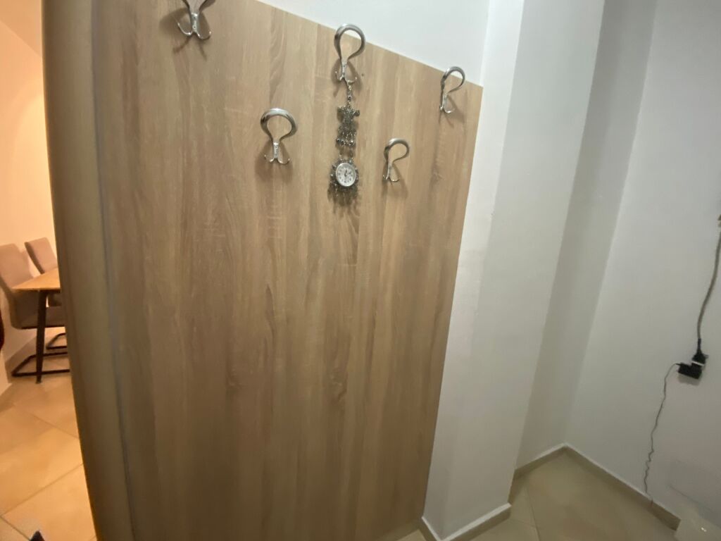 2+1,i mobiluar te hotel marinaj ne astir,500 mije leke