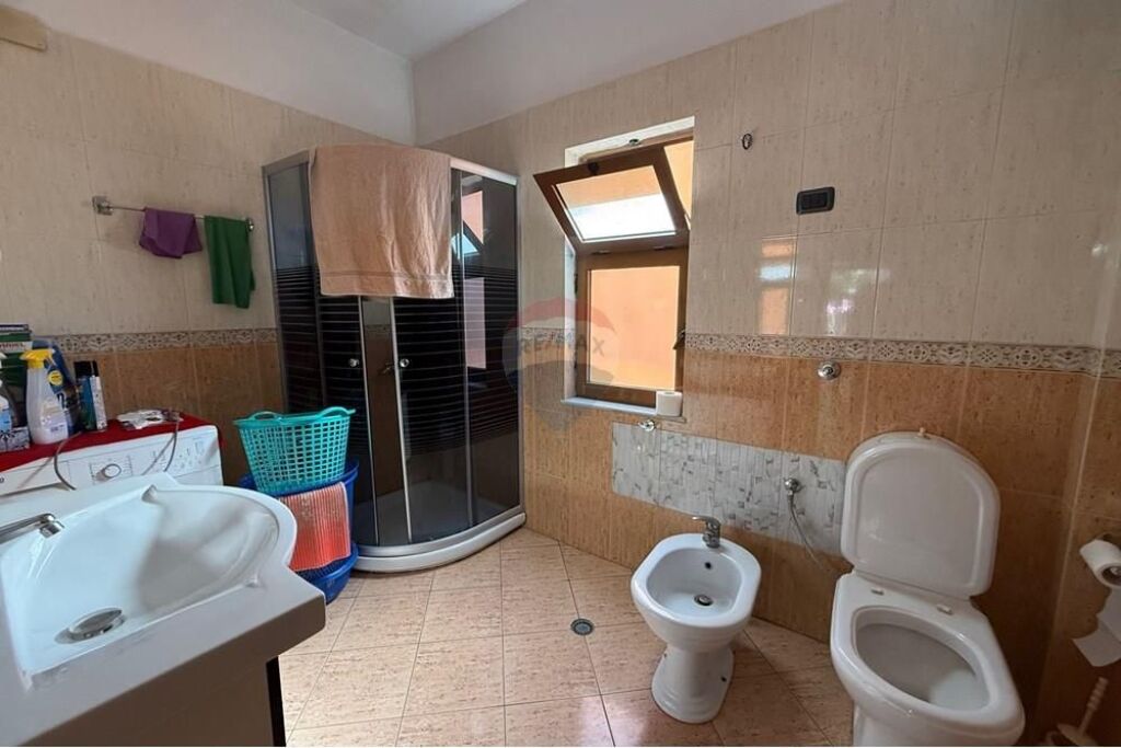 Vile 3 katshe ne shitje prane Siri Kodres!