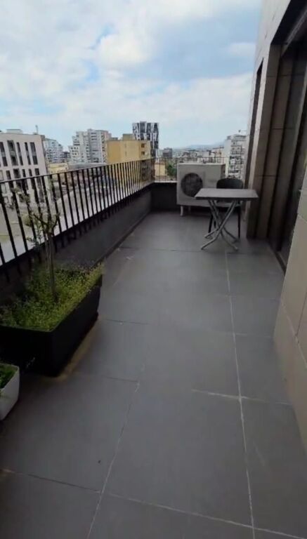 🏡 DUPLEX MODERN ME SUPER PAMJE + 2 POSTE 🅿️  📍Rruga e BARRIKADAVE