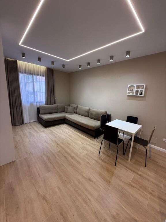 ❗️Shitet apartament 2+1 – Vlorë pranë Shkollës Industriale.