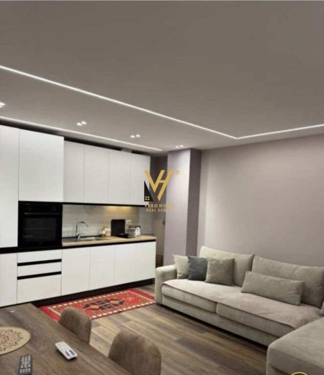 JEPET APARTAMENT 1+1+BLK ME QERA TE STACIONI I TRENIT 700 EURO