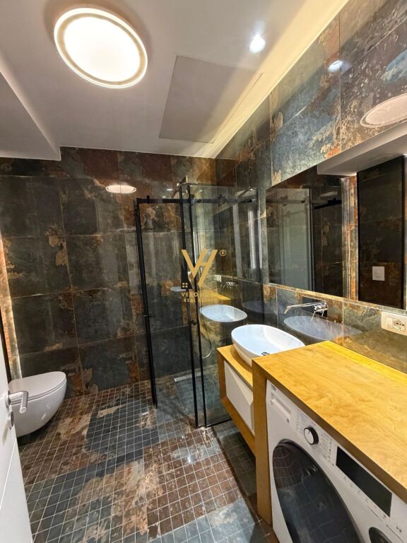 SHITET APARTAMENT 1+1+BLK TE RRUGA ELBASANIT, PARK GATE 515.000 EURO