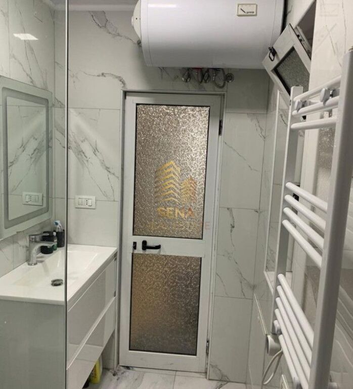 Affitto, Appartamento 1+1, Xhamlliku, 500 Euro/mese